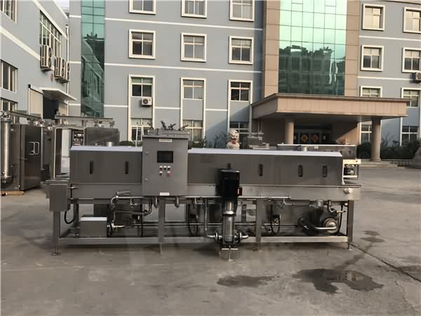 特賣周轉(zhuǎn)箱清洗機 廠家專業(yè)制造 特賣周轉(zhuǎn)箱清洗機 廠家專業(yè)制造