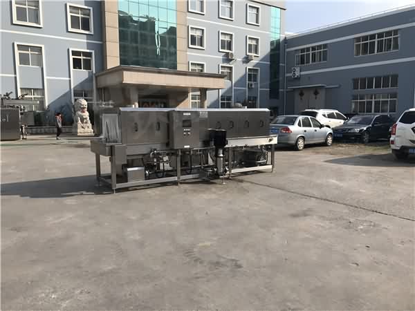 四段清洗洗箱機(jī),周轉(zhuǎn)箱滅菌清洗 高效益比回報(bào)